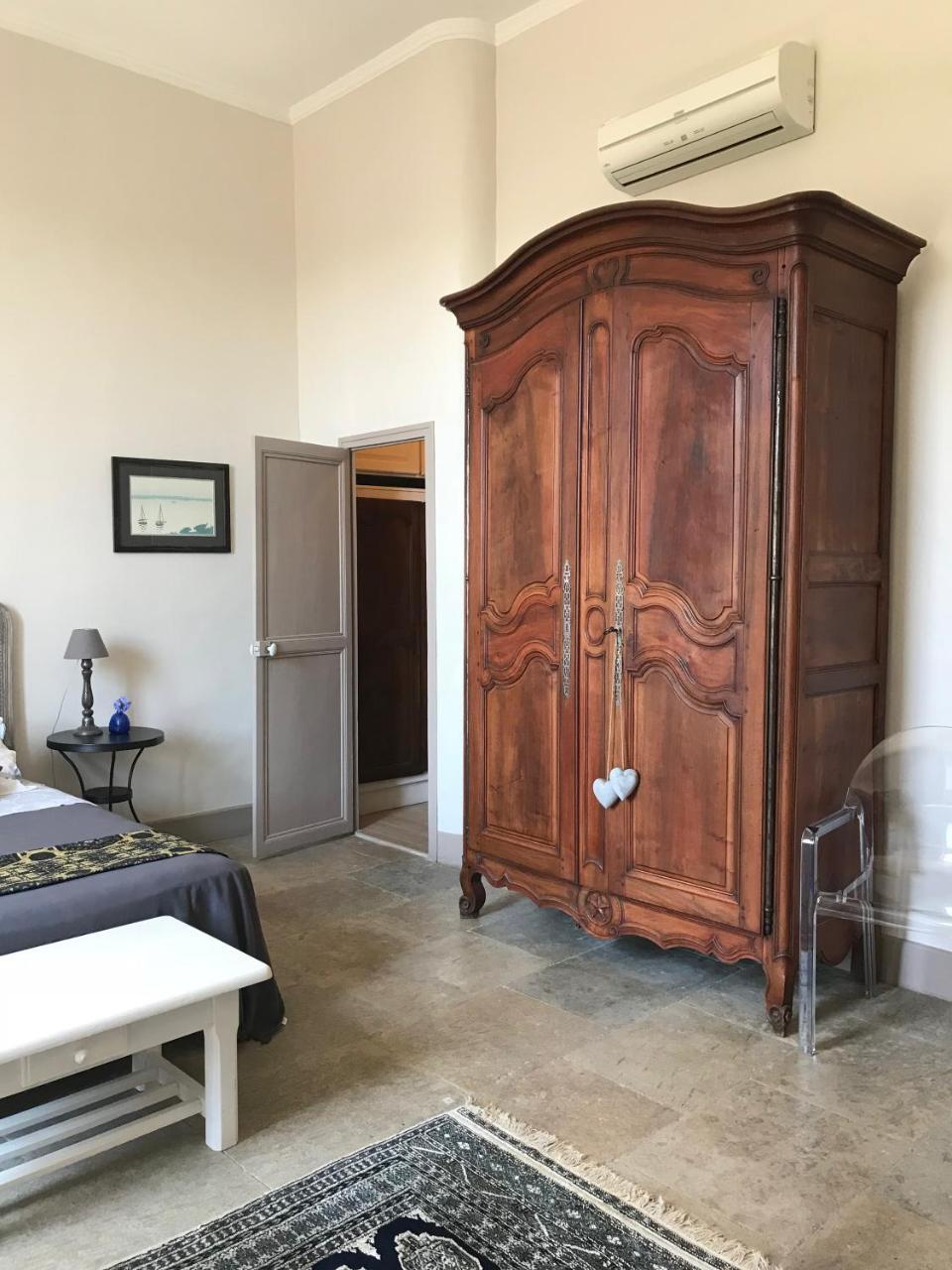 Couleurs De Camargue Bed & Breakfast Beauvoisin  Екстериор снимка