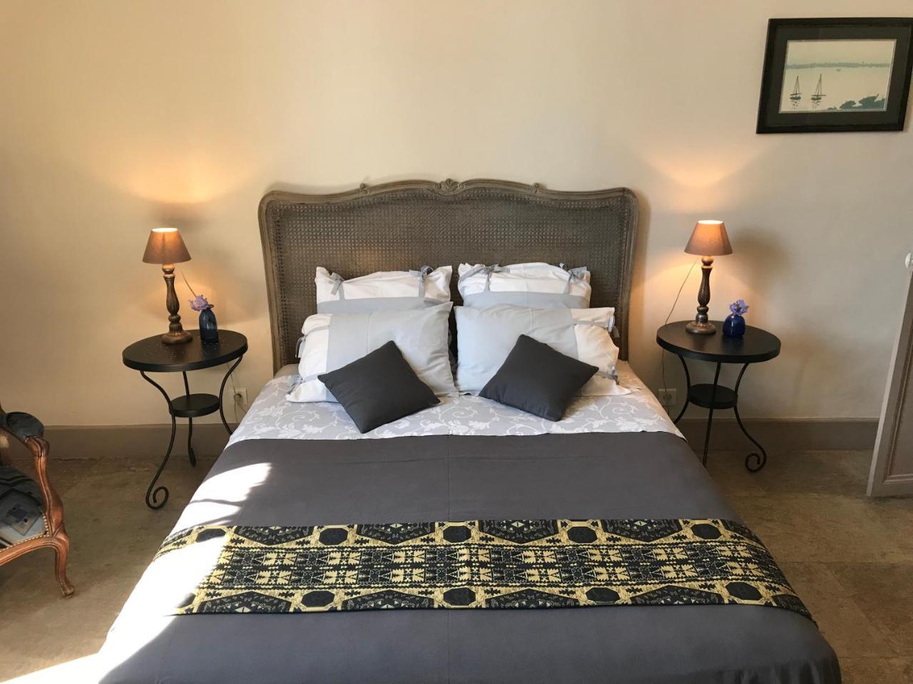 Couleurs De Camargue Bed & Breakfast Beauvoisin  Екстериор снимка