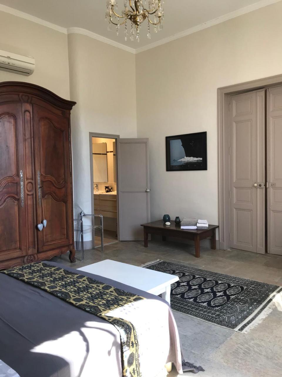 Couleurs De Camargue Bed & Breakfast Beauvoisin  Екстериор снимка
