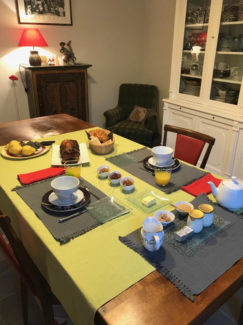 Couleurs De Camargue Bed & Breakfast Beauvoisin  Екстериор снимка